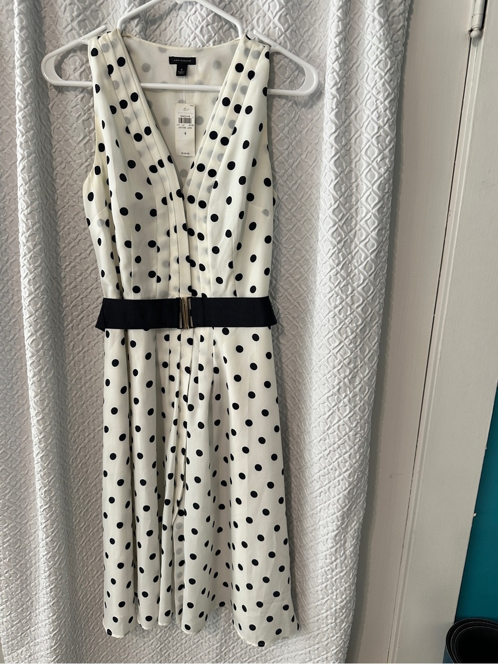 Ann Taylor White Polka Dot V-Neck Belted Dress Size 4